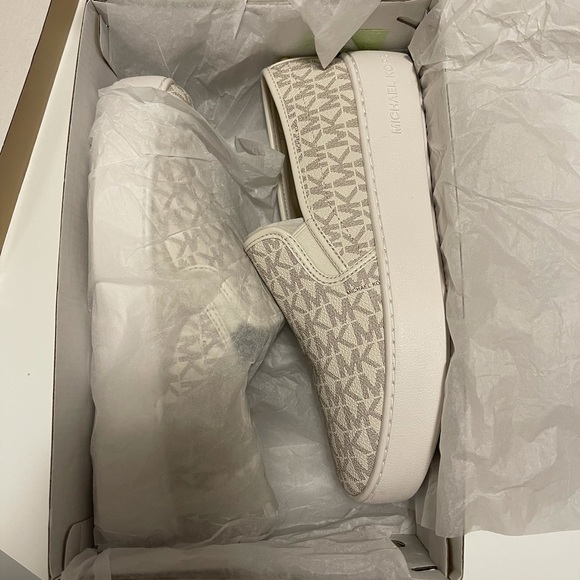 Michael Kors Teddi Slip Ons - Picture 3 of 4